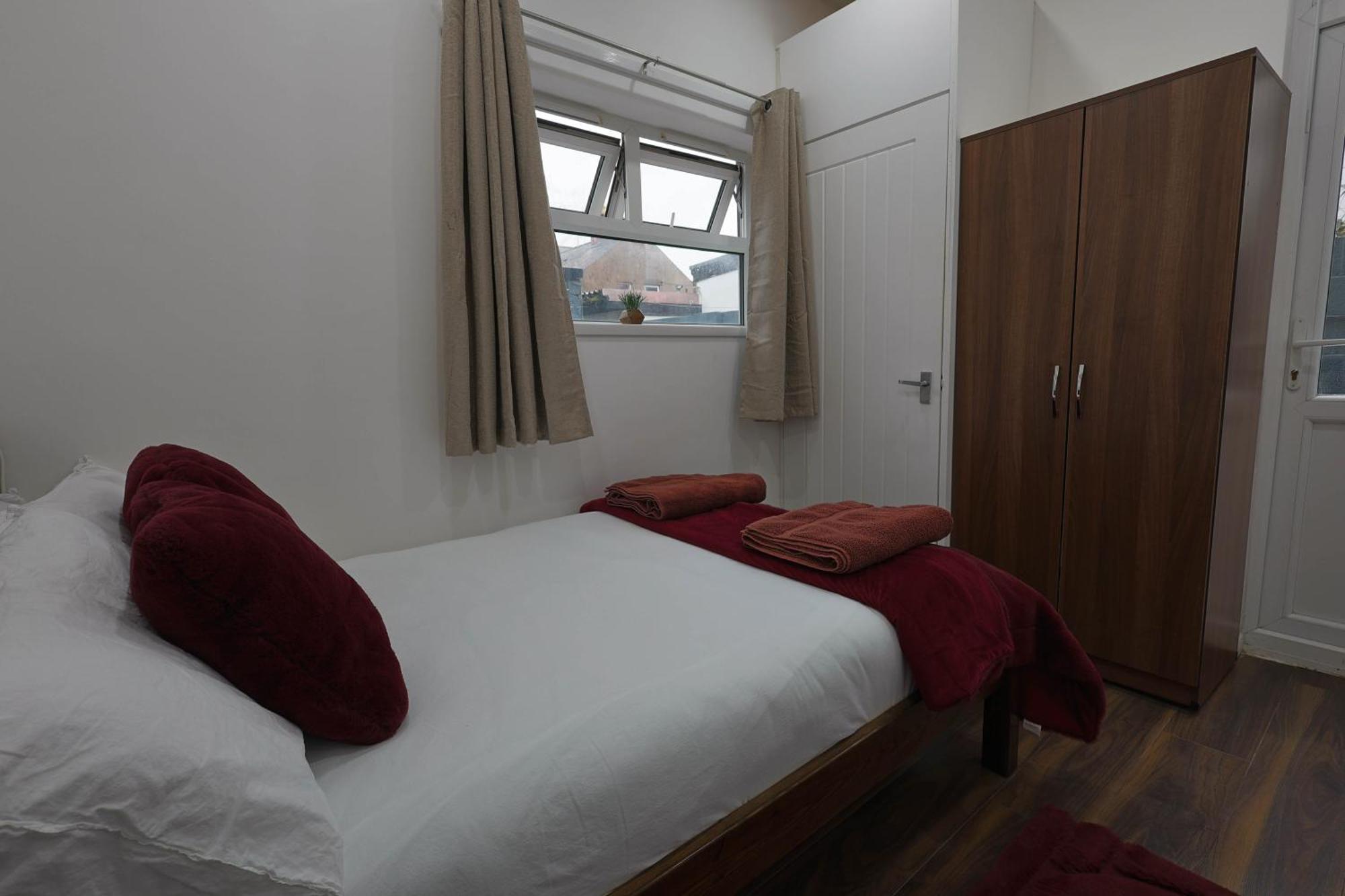 Stylish Apartment In City Centre - Walk Everywhere Кардифф Экстерьер фото
