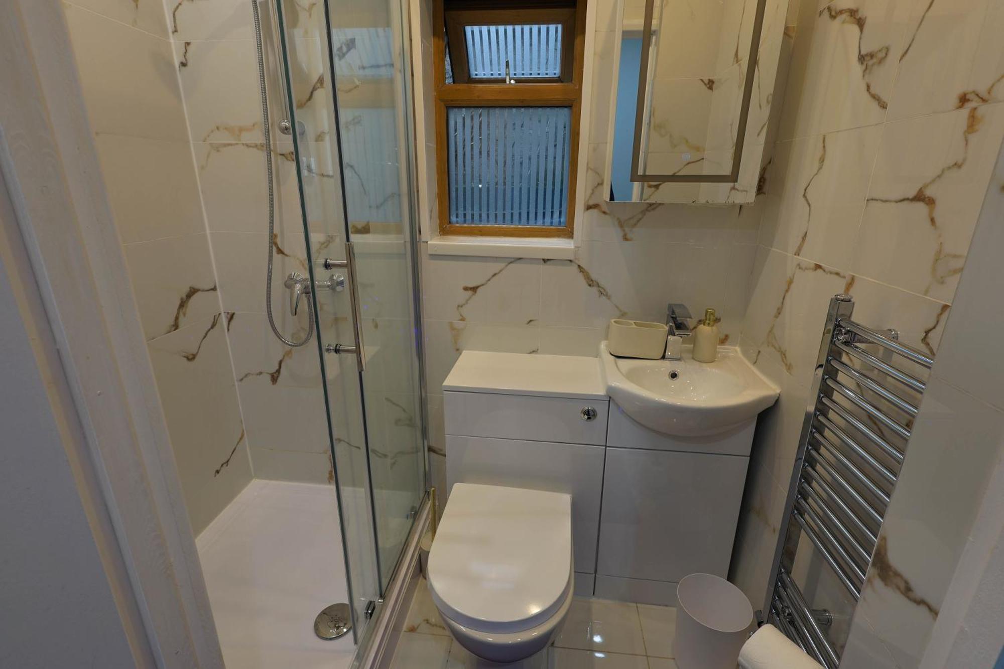 Stylish Apartment In City Centre - Walk Everywhere Кардифф Экстерьер фото